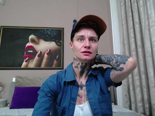 KennysXX live cam on BongaCams