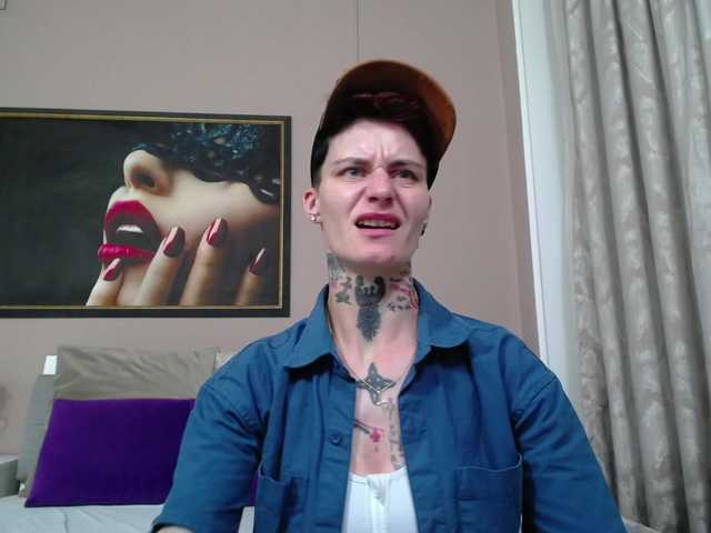 KennysXX live cam on BongaCams