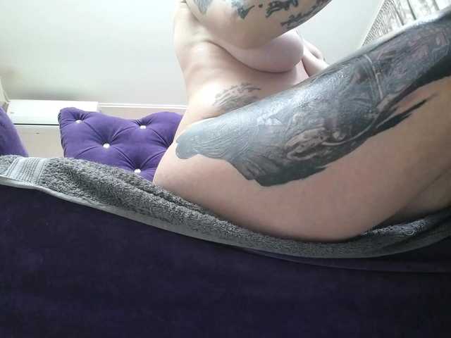 KennysXX live cam on BongaCams