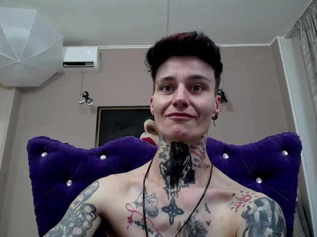 KennysXX live cam on BongaCams