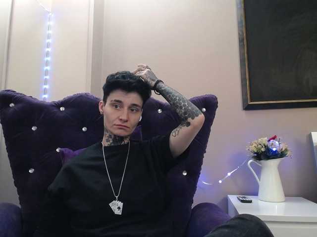 KennysXX live cam preview