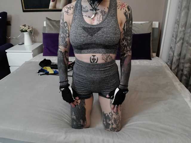 KennysXX live cam on BongaCams