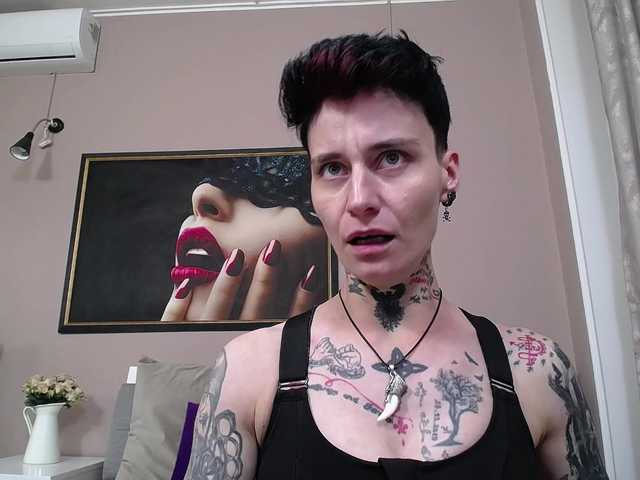 KennysXX live cam on BongaCams