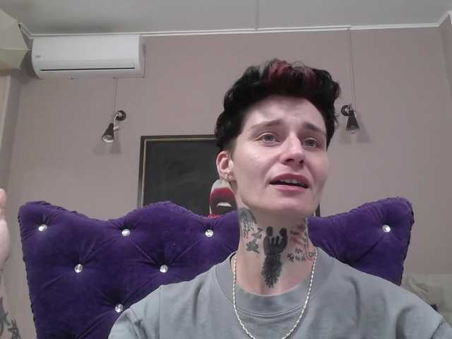 KennysXX live cam on BongaCams