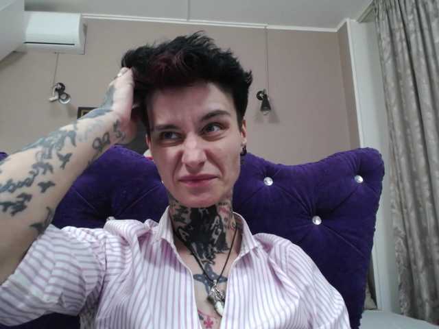 KennysXX live cam on BongaCams