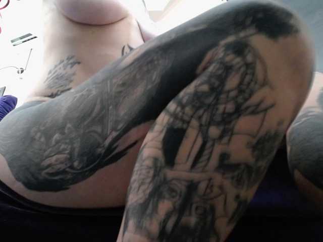KennysXX, en vivo ahora en BongaCams