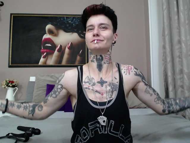 Sex chat gratuit in direct cu KennysXX pe BongaCams