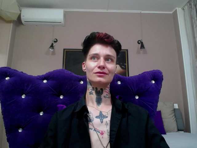 KennysXX live cam on BongaCams