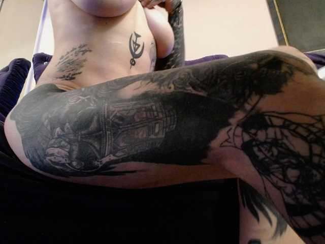 KennysXX live cam on BongaCams