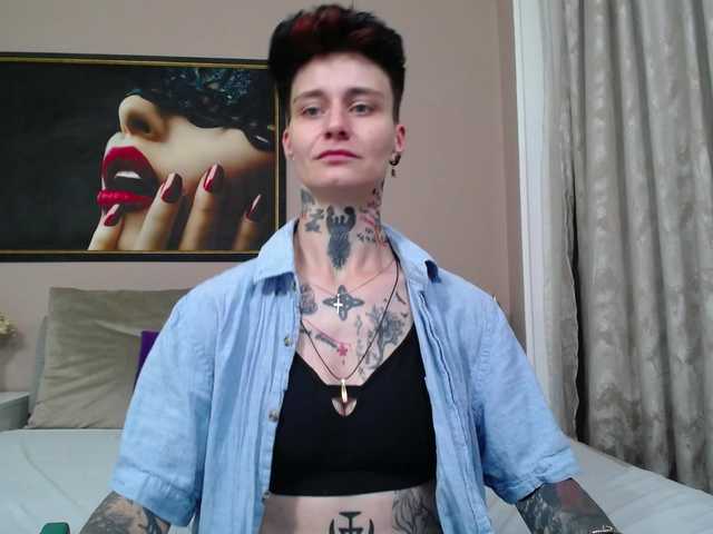 KennysXX live cam on BongaCams