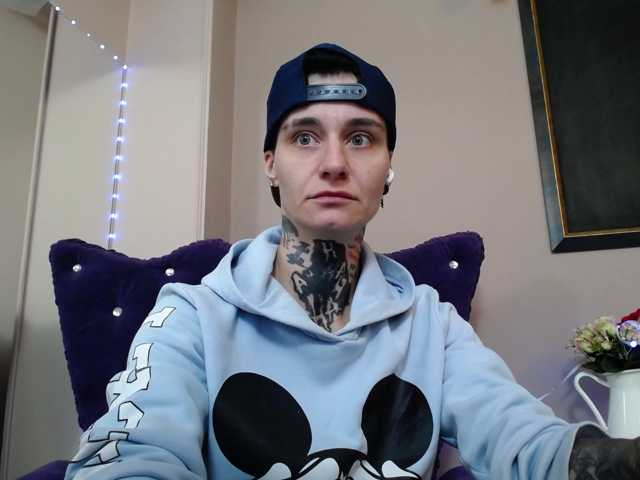 KennysXX live cam on BongaCams
