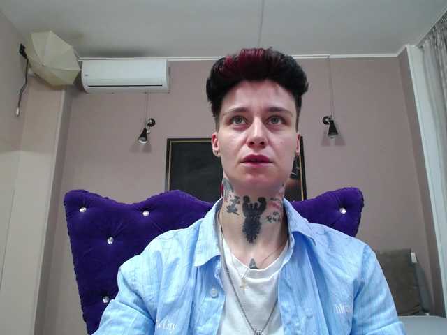 KennysXX live cam on BongaCams