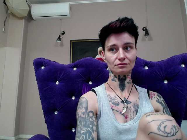KennysXX live cam on BongaCams