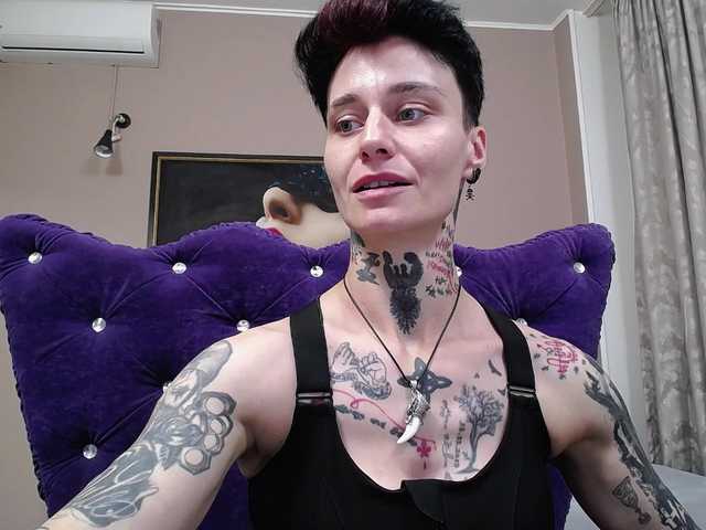 KennysXX live cam on BongaCams