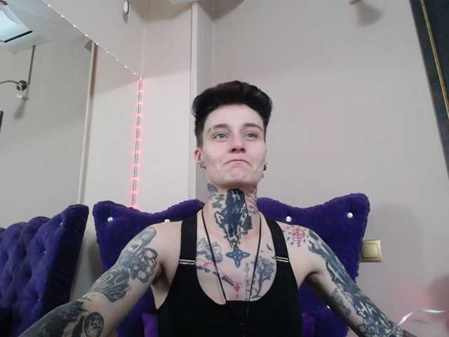 KennysXX live cam on BongaCams
