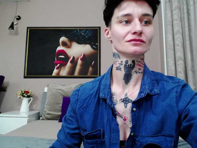 le modèle KennysXX est en webcam porno dans un show sur le site bongacams, il possède les tags suivants: White/Caucasian,Brunette,Shaved