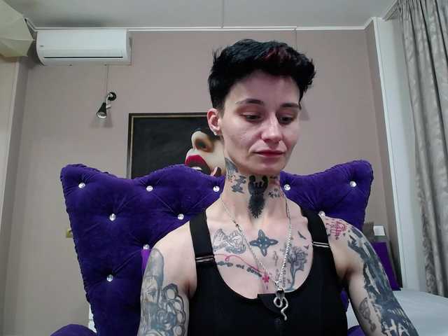 KennysXX live cam on BongaCams