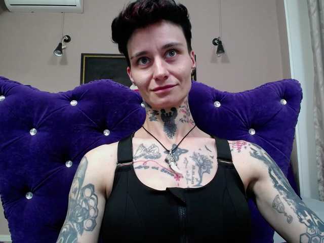 KennysXX live cam on BongaCams