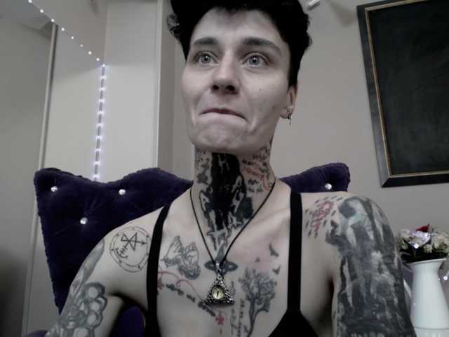KennysXX live cam on BongaCams