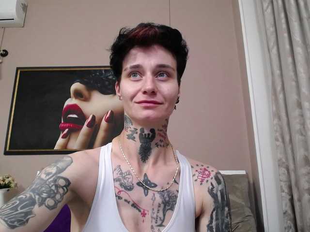 KennysXX live cam on BongaCams