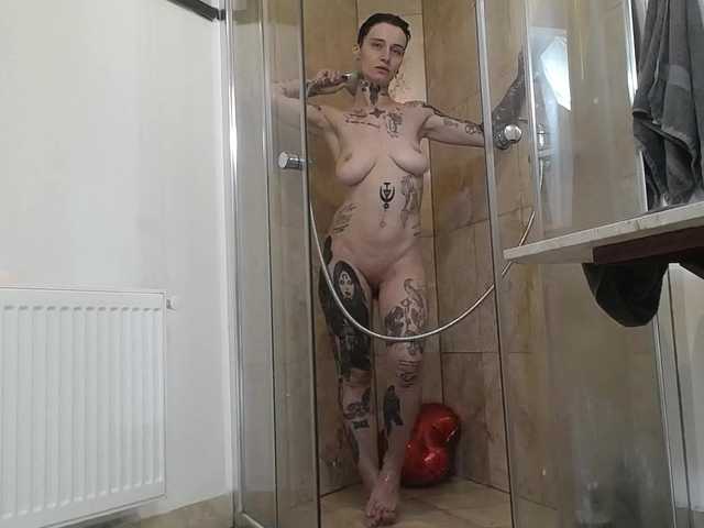 Sex chat gratuit in direct cu KennysXX pe BongaCams