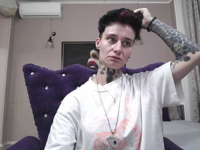 KennysXX live cam on BongaCams