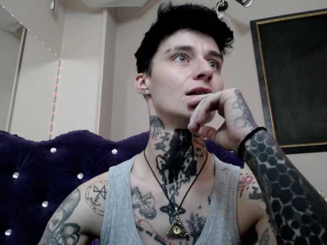 KennysXX live cam on BongaCams