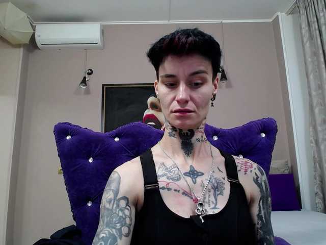 KennysXX live cam on BongaCams