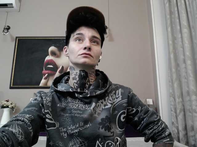 KennysXX live cam on BongaCams