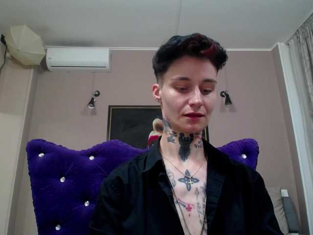 KennysXX live cam on BongaCams