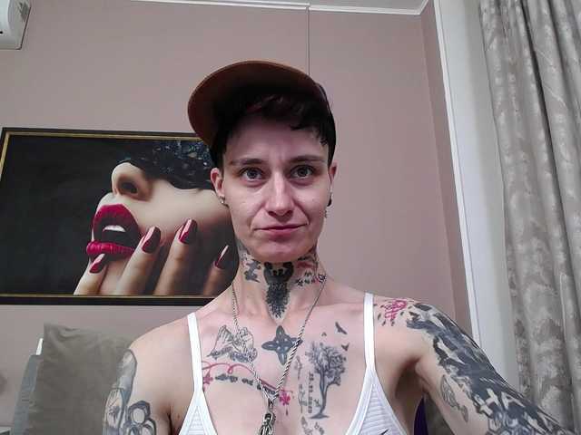 KennysXX live cam on BongaCams