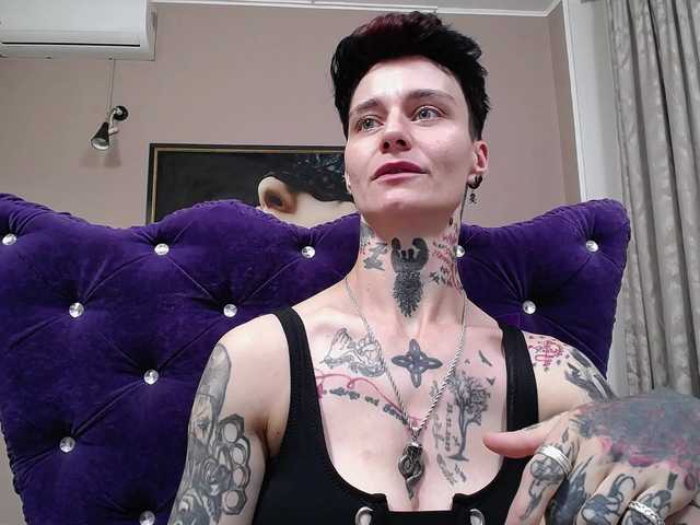 KennysXX live cam on BongaCams