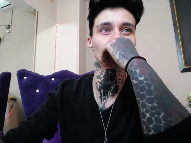 KennysXX live cam on BongaCams