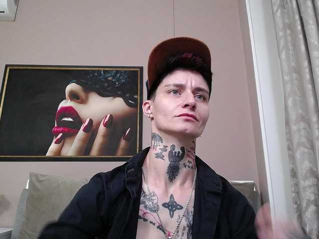 KennysXX live cam on BongaCams