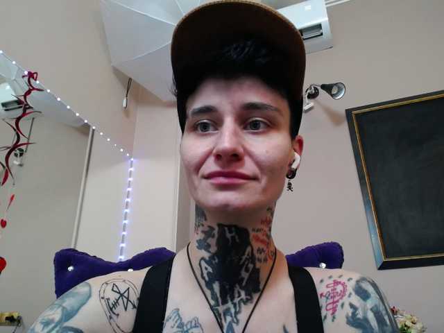 KennysXX live cam on BongaCams