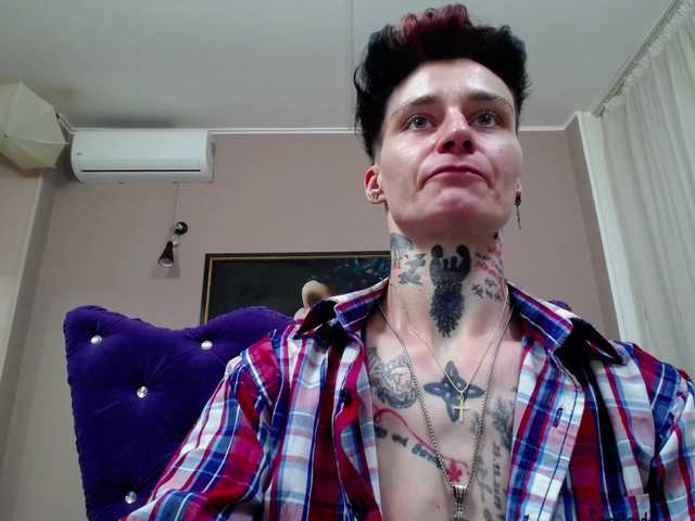 KennysXX live cam on BongaCams