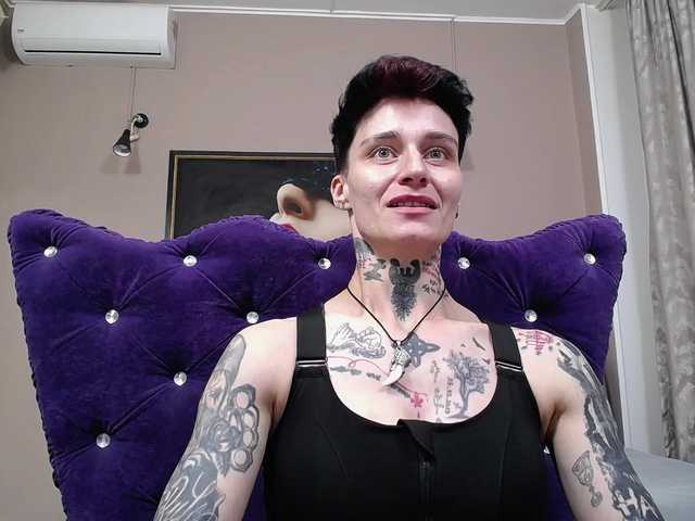 KennysXX live cam on BongaCams