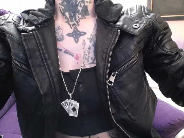 KennysXX live cam preview