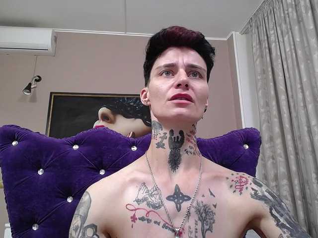 KennysXX live cam on BongaCams