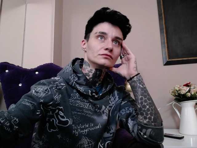 KennysXX live cam on BongaCams