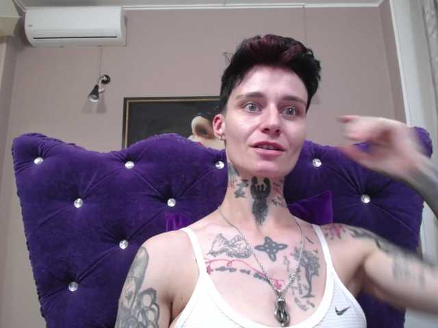 KennysXX live cam on BongaCams
