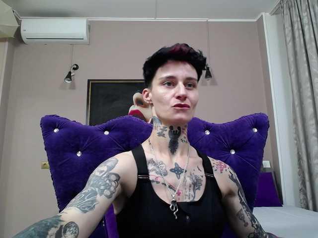 KennysXX live cam on BongaCams