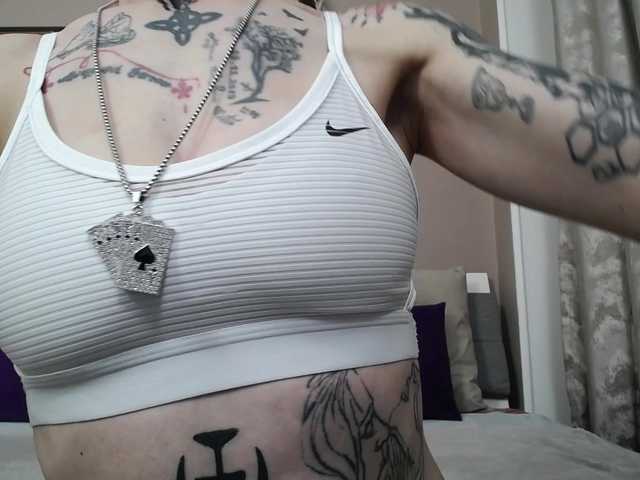KennysXX live cam preview