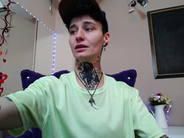 KennysXX live cam preview