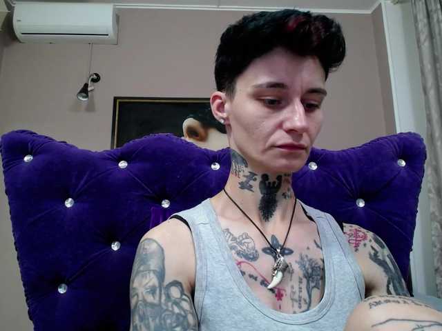 KennysXX live cam on BongaCams