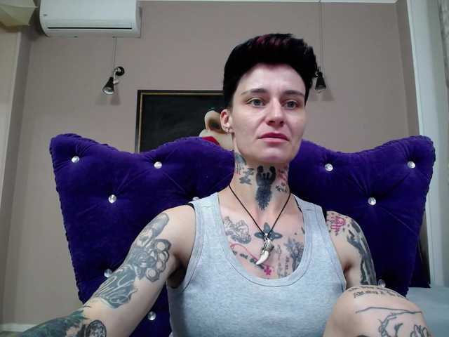 KennysXX live cam on BongaCams
