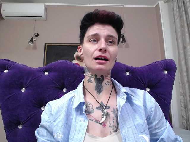 KennysXX live cam on BongaCams