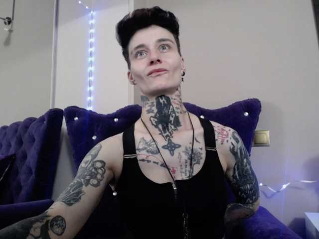 KennysXX live cam on BongaCams