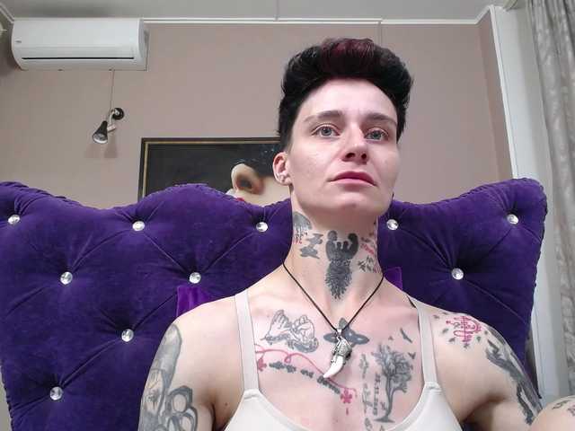 KennysXX live cam on BongaCams