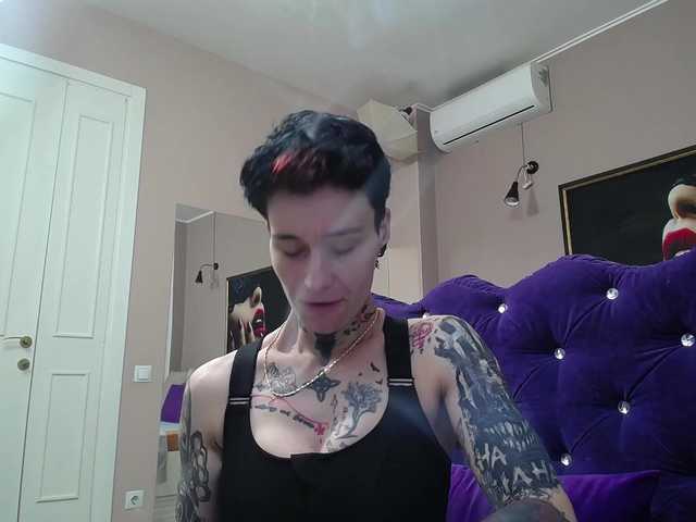 KennysXX live webcam show